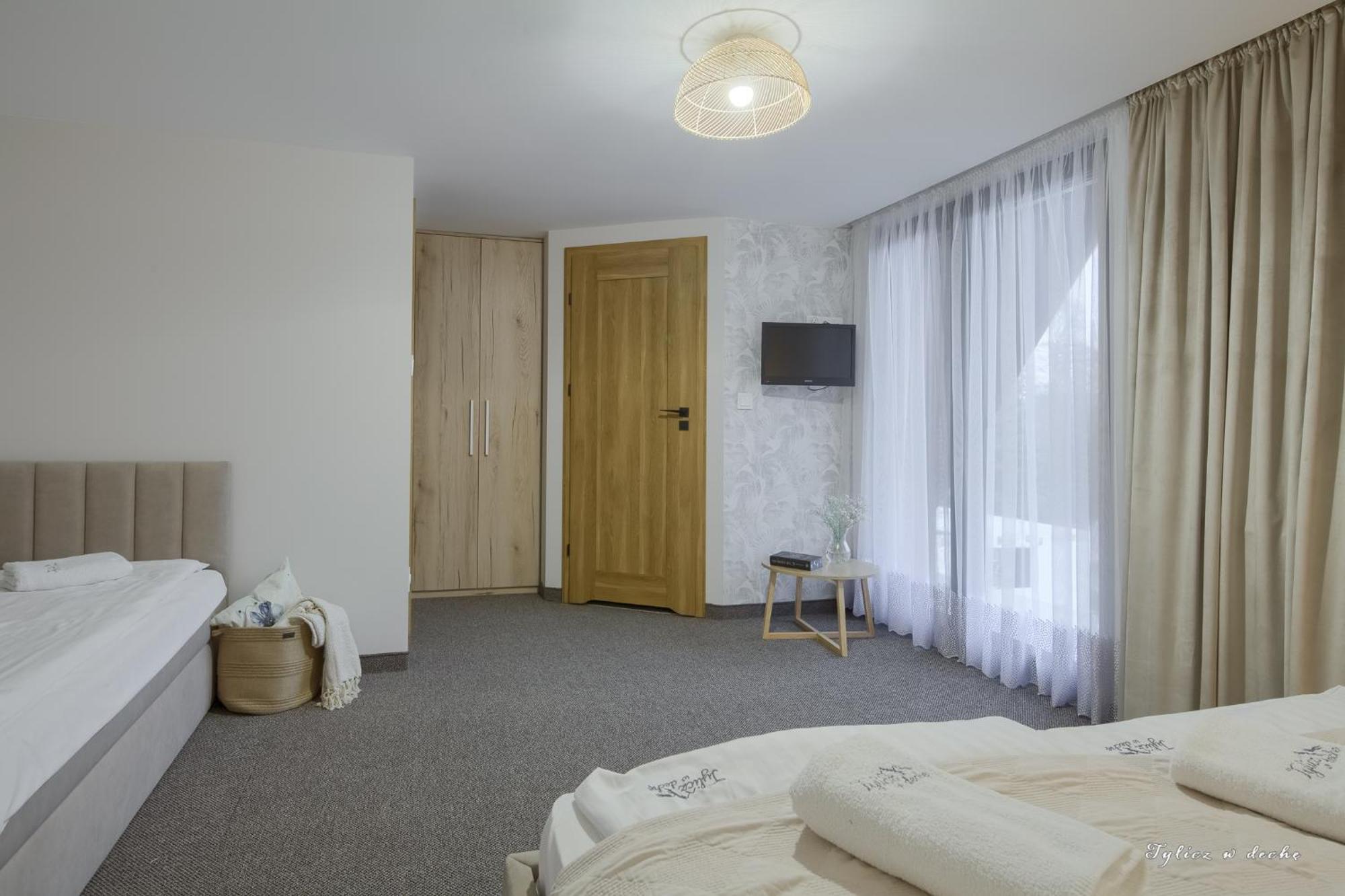 Tylicz W Deche Pokoje I Apartamenty Exterior foto