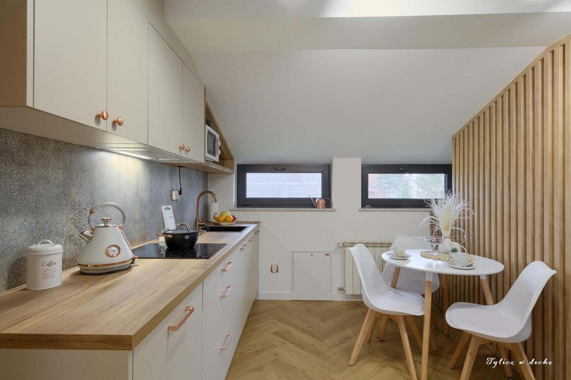 Tylicz W Deche Pokoje I Apartamenty Exterior foto